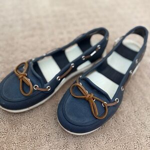 Crocs limited edition waterproof Navy Blue Boat Shoes with Brown Laces 8W y2k